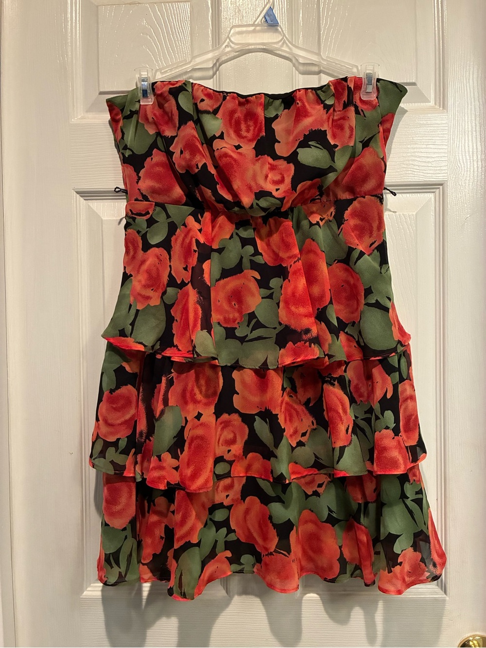 Juniors Floral Strapless Ruffle Tiered Dress- Black with Red Floral